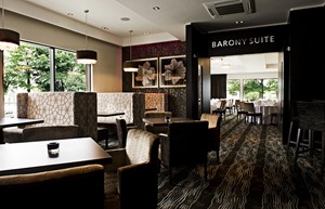 carlton bar