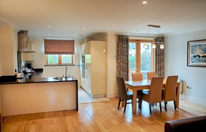 KitchenandDiningArea1