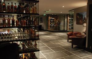 mal aberdeen hallway1